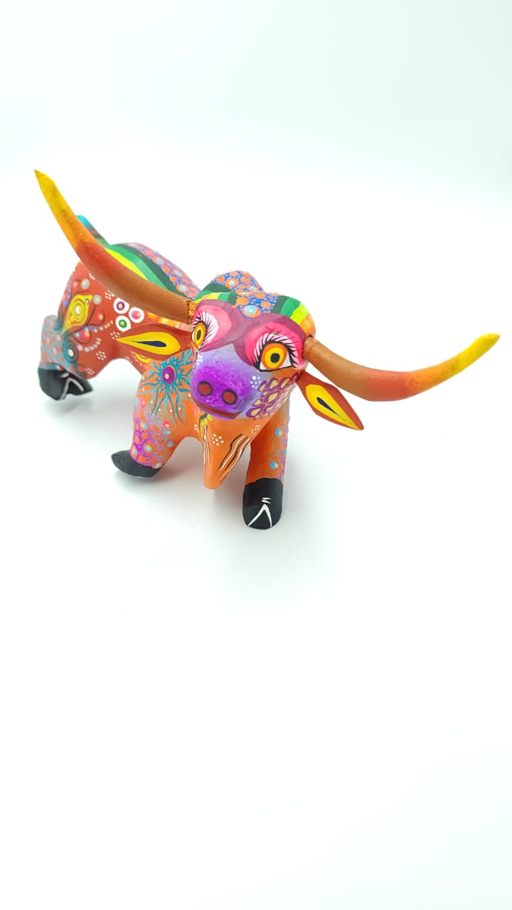 Oaxacan Wood Carving Hand Made bull  By Estudio 2403 PY3 PP6604