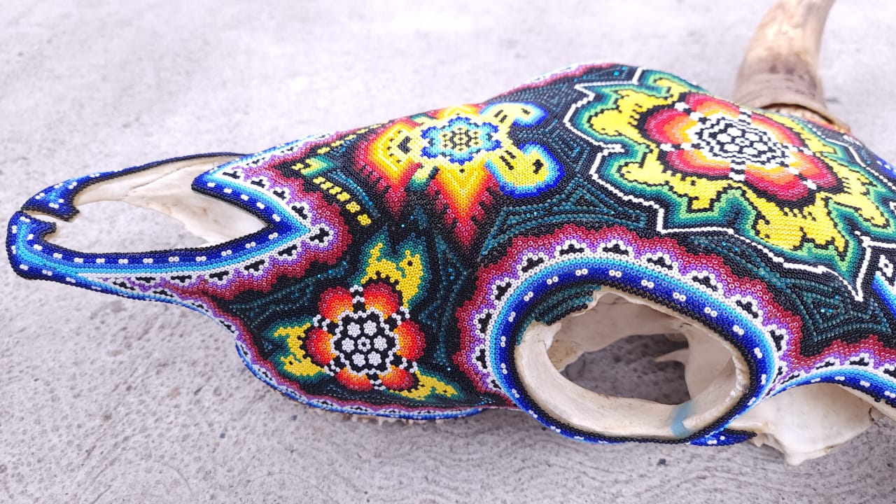 Hand Beaded Huichol Mexican Folk Art Bull Skull By Santos Bautista PP6701