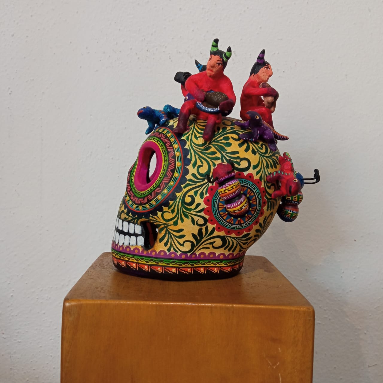 Day Of the Dead Ceramics Skull By Alfonso Castillo PY3 PP6593