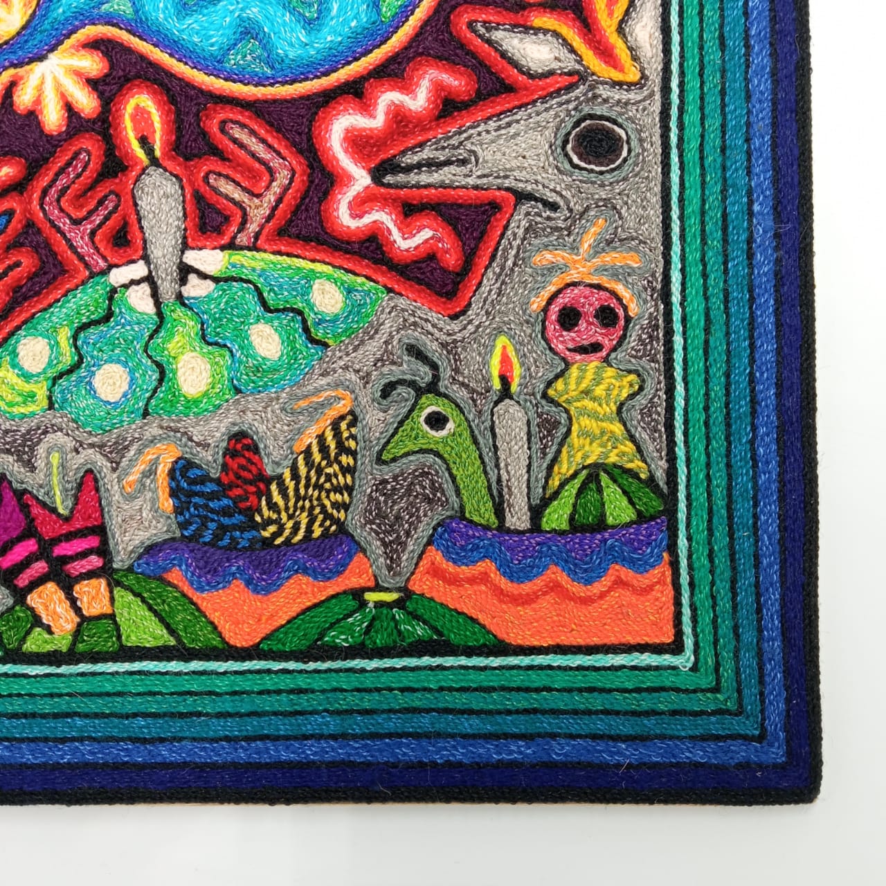 Paint Yarn  huichol Indian Yarn, Painting by Luis Castro PP6791