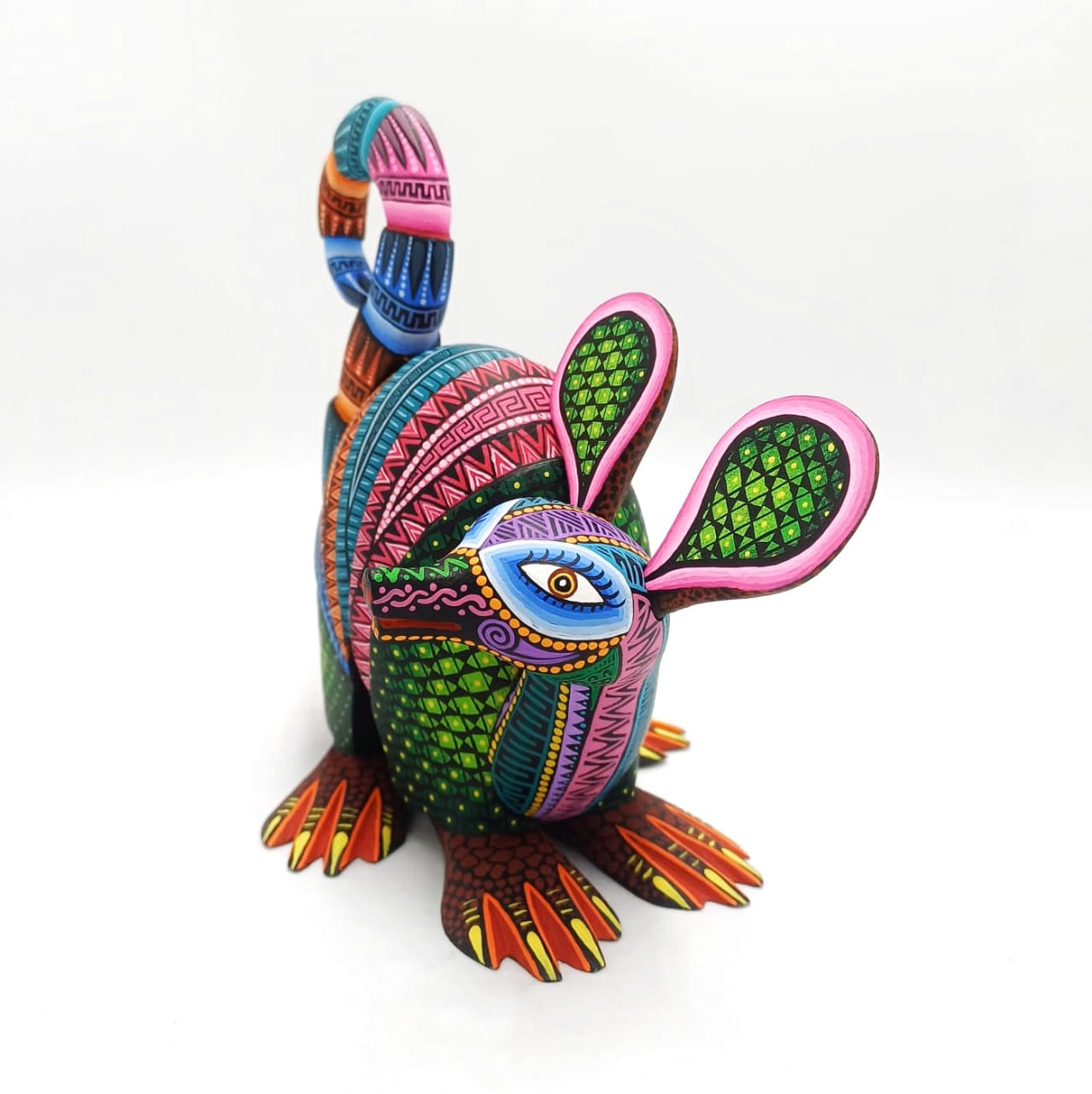 Mexican Oaxacan Wood Carving Armadillo By Julia Fuentes PP7082