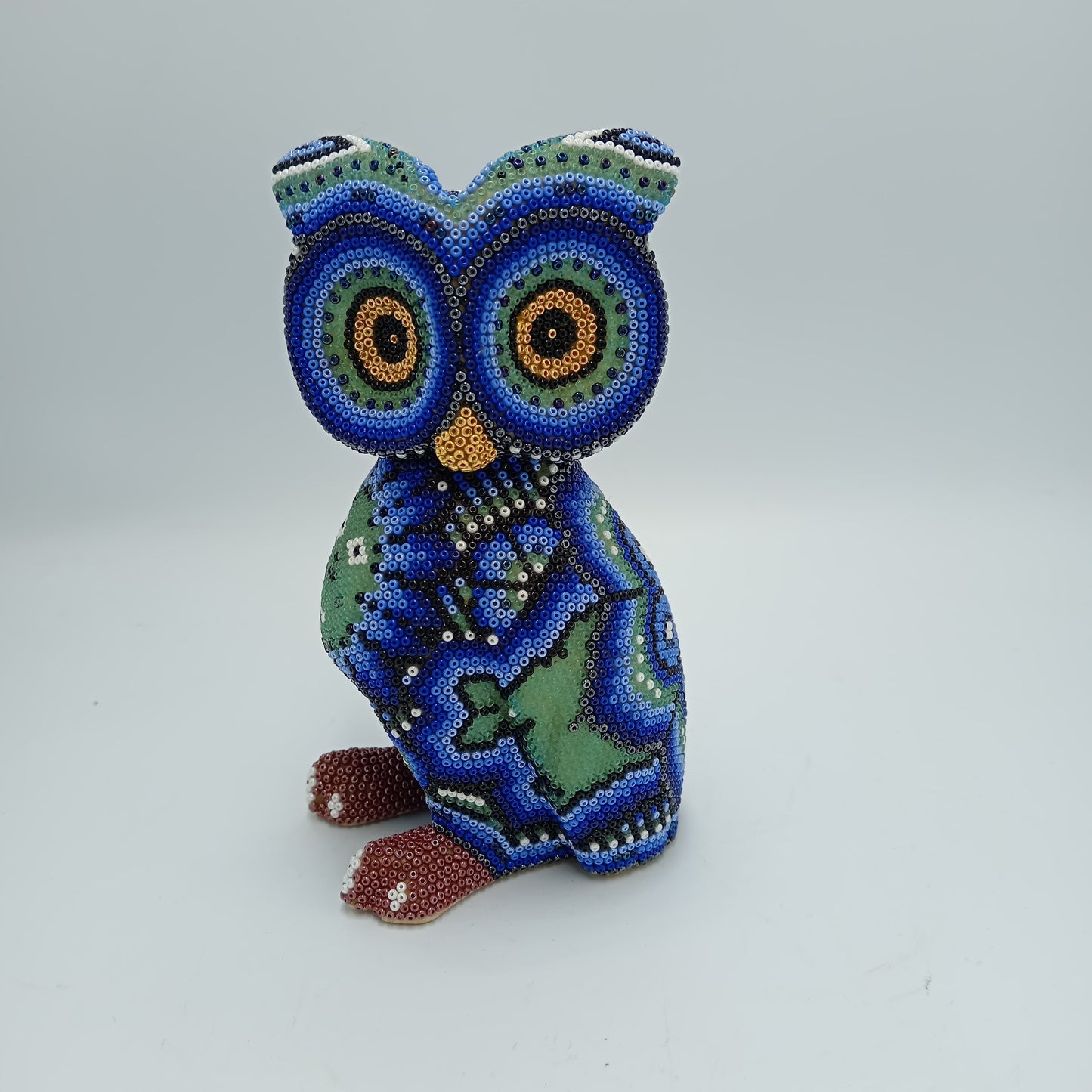 Mexican Folk Art Huichol Beaded Owl by Isandro Villa Lopez PP7202