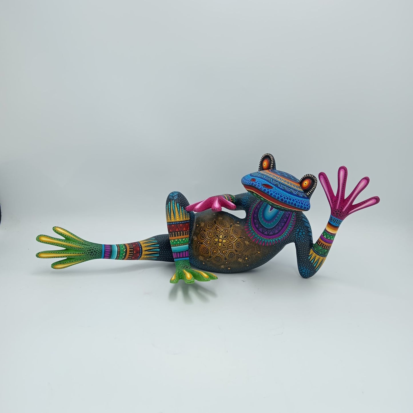 Mexican Oaxacan Wood Carving Yoga Frog By Julia Fuentes PP7220