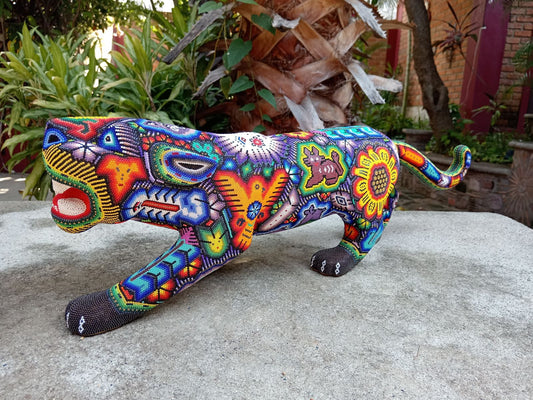 Mexican Folk Art Huichol Beaded Jaguar By Isandro Villa Lopez PP7358