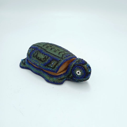 Mexican Huichol Hand Beaded Turtle By Mayola Villa Lopez PP7392