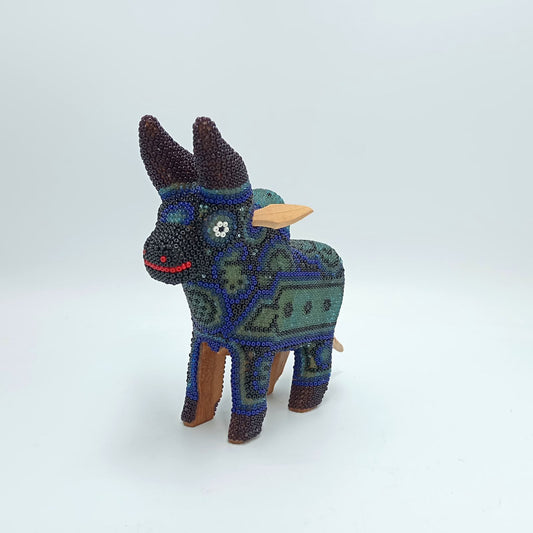 Mexican Huichol Hand Beaded Bull By Mayola Villa Lopez PP7402