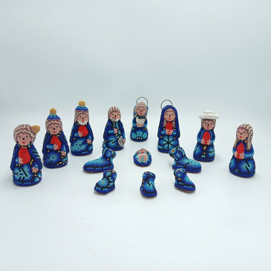 Mexican Huichol Hand Beaded Nativity Set By Isandro Villa Lopez PP7408