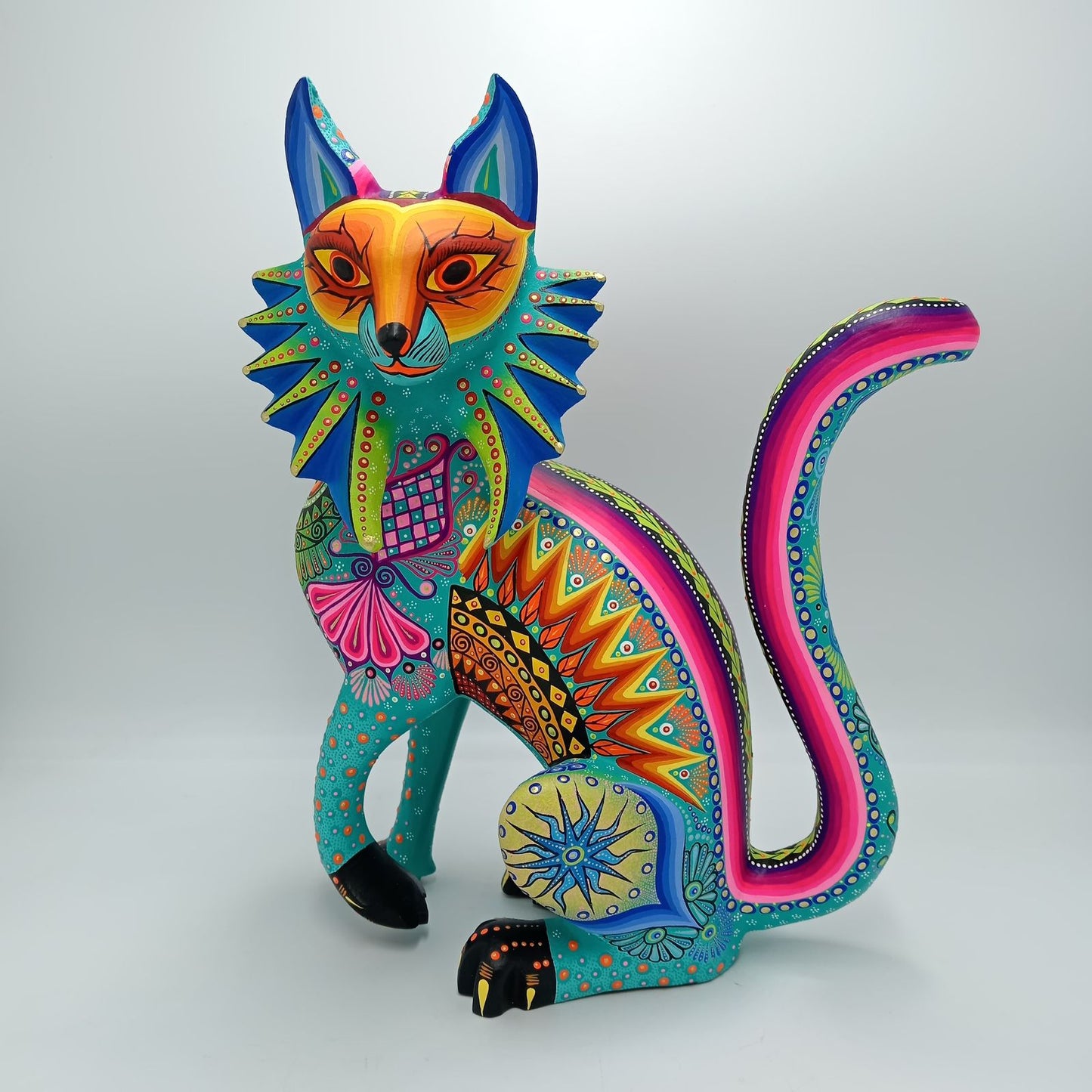 Mexican Folk Art Oaxacan Wood Carving Alebrije Hand Made, Lynx By Luis Sosa PP7607