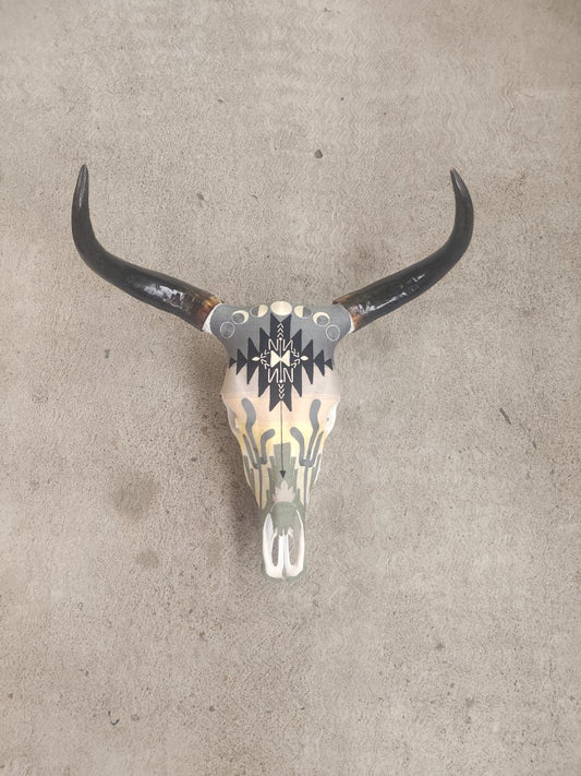 Mexican Folk Art Huichol Yarn Painting on Bull Skull By Alfredo Meraz Reyna PP8152