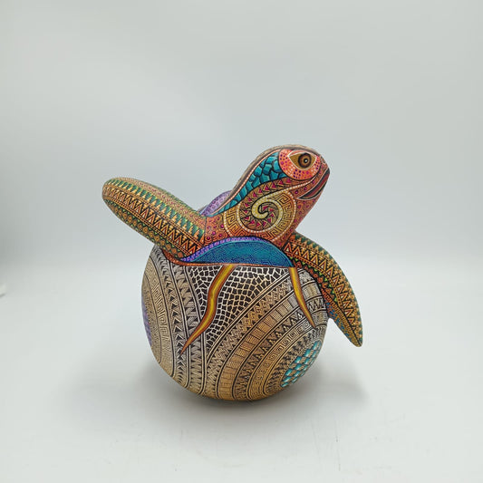 Oaxacan Wood Carving Turtle in Egg by Manuel Cruz Prudencio PP8189