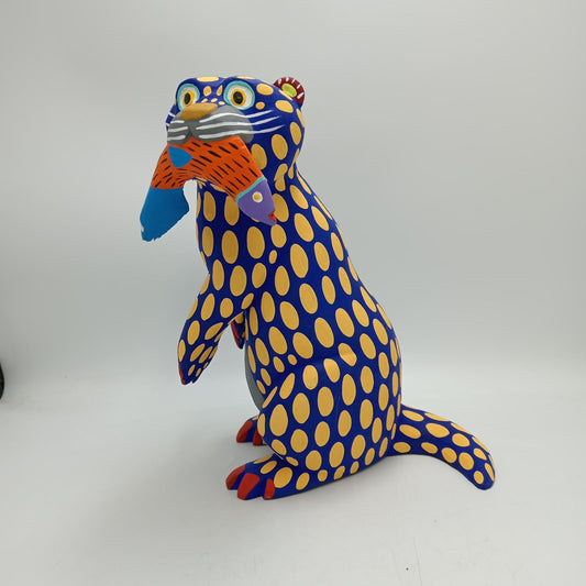 Wood Carving Hand Made Otter By Armando Jimenez PP8305