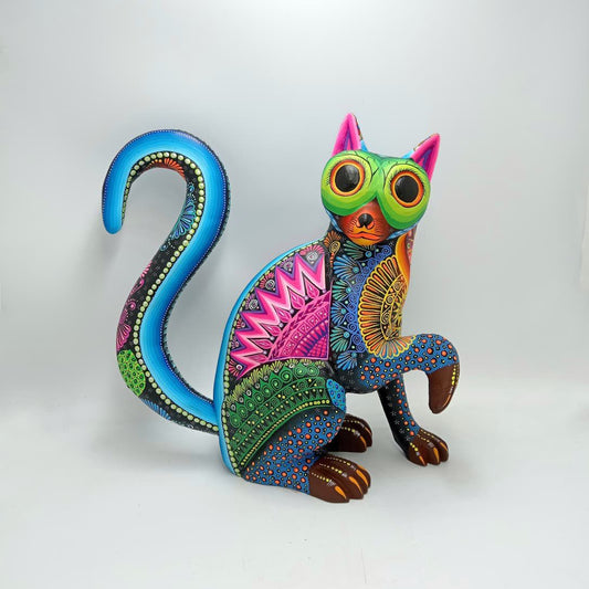 Mexican Folk Art Oaxacan Wood Carving Alebrije Hand Made, Cat By Luis Sosa PP8321