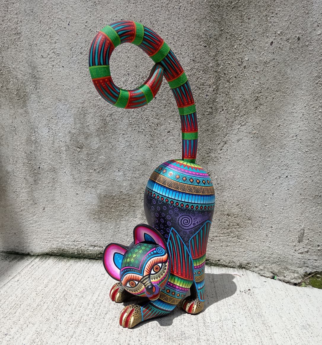 Mexican Oaxacan Wood Carving Cat By Julia Fuentes PP8331