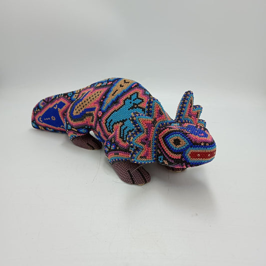 Mexican Huichol Hand Beaded Axolot By Isandro Villa Lopez PP8457