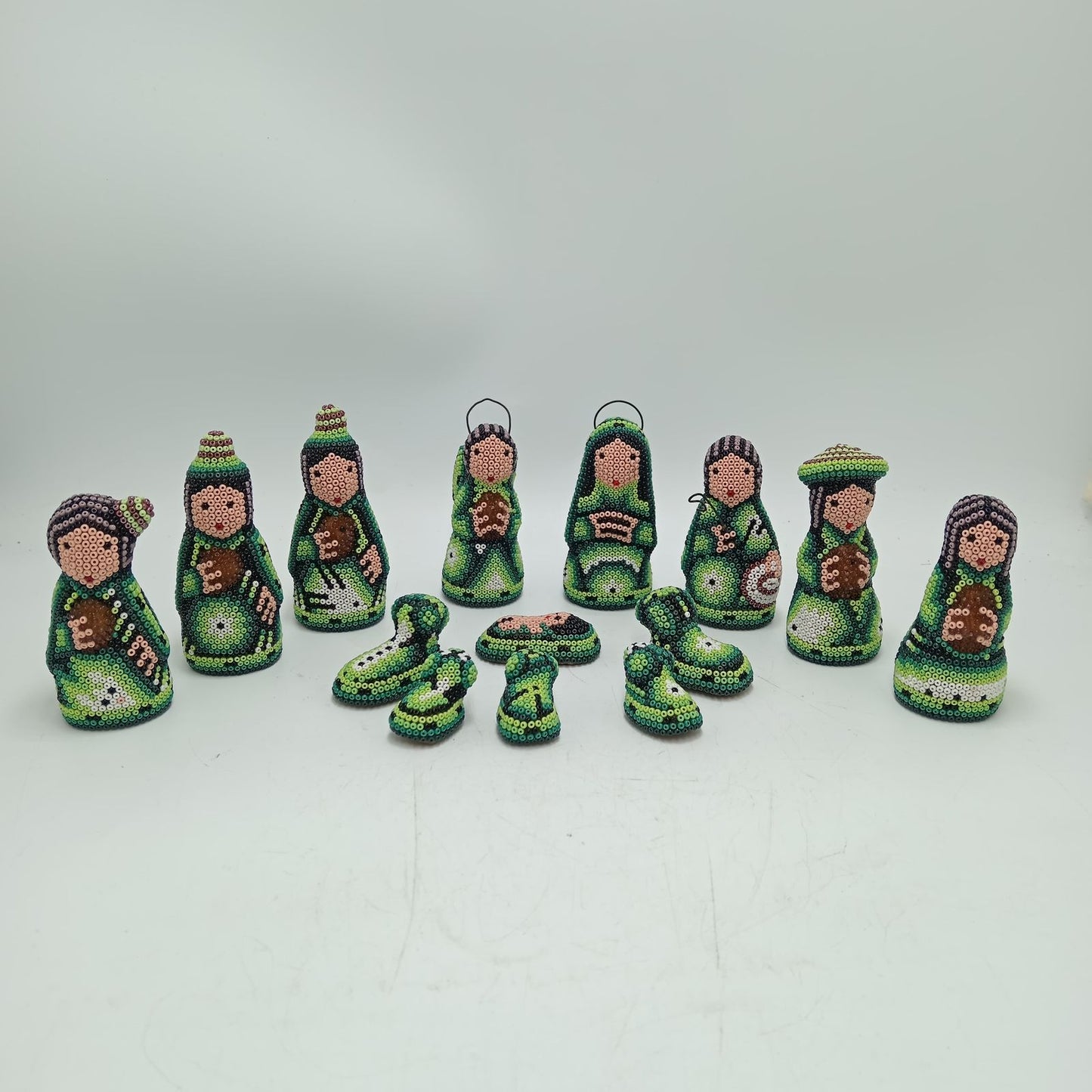 Hand Beaded Huichol Mexican Folk Art Nativity Set By Mayola Villa PP8554