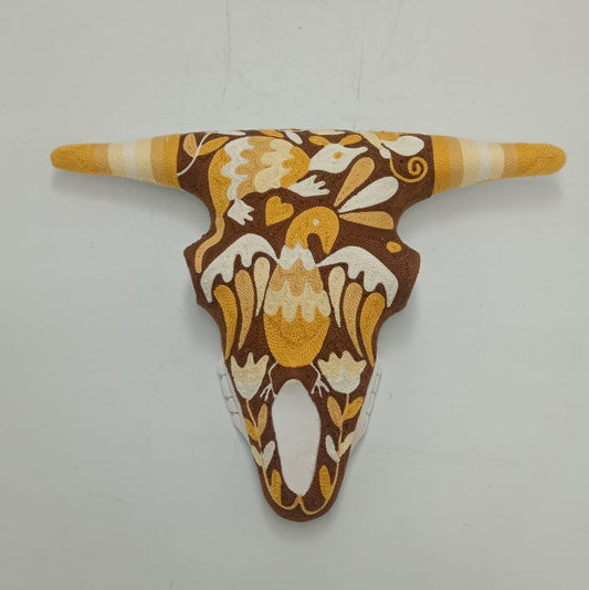 Mexican Folk Art Huichol Yarn Painting on Bull Skull By Alfredo Meraz Reyna PP8690
