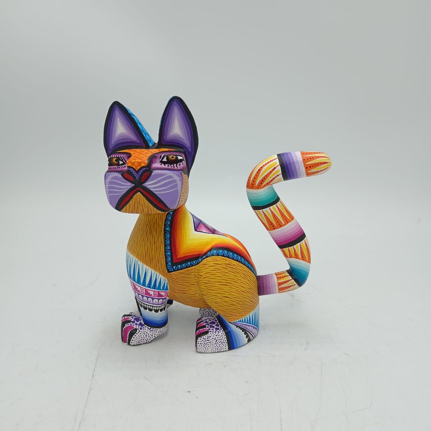 Mexican Oaxacan Wood Carving Dog By Julia Fuentes PP8696