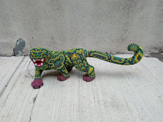 Mexican Huichol Hand Beaded Jaguar By Isandro Villa Lopez PP8763