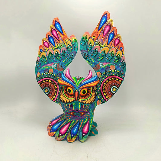 Mexican Folk Art Oaxacan Wood Carving Hand Made, Owl By Luis Sosa PP9030