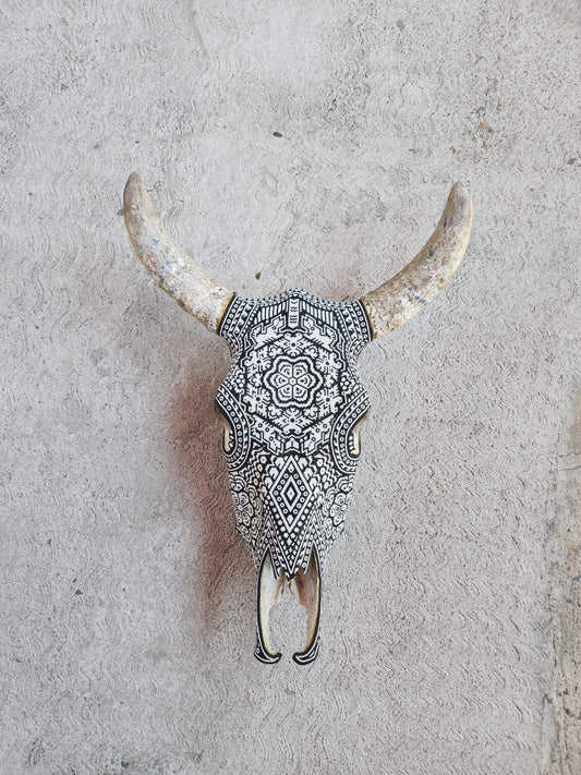 Huichol Indian Hand Beaded Bull Skull By Santos Bautista PP9044 Oaxaca