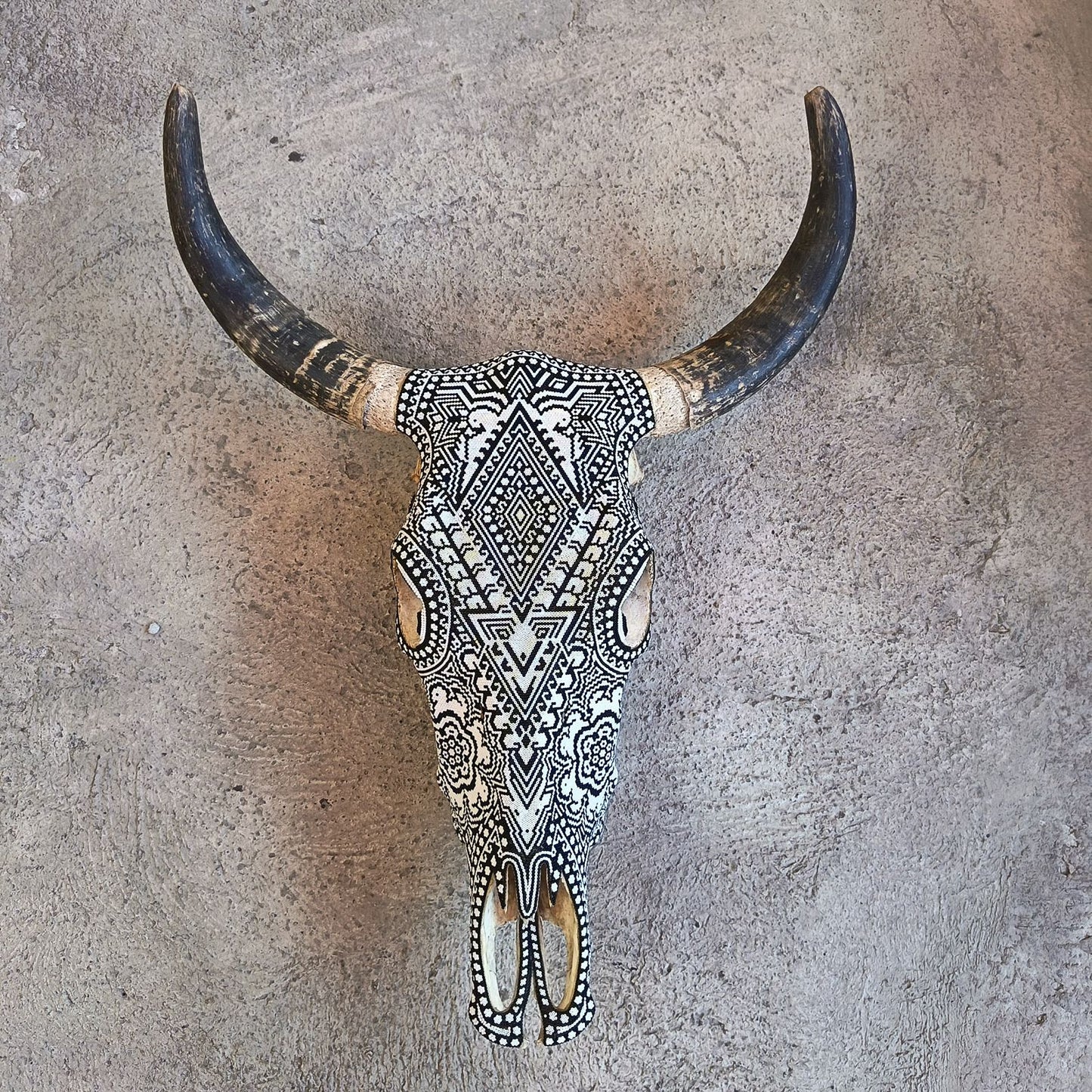 Huichol Indian Hand Beaded Bull Skull By Santos Bautista PP9047