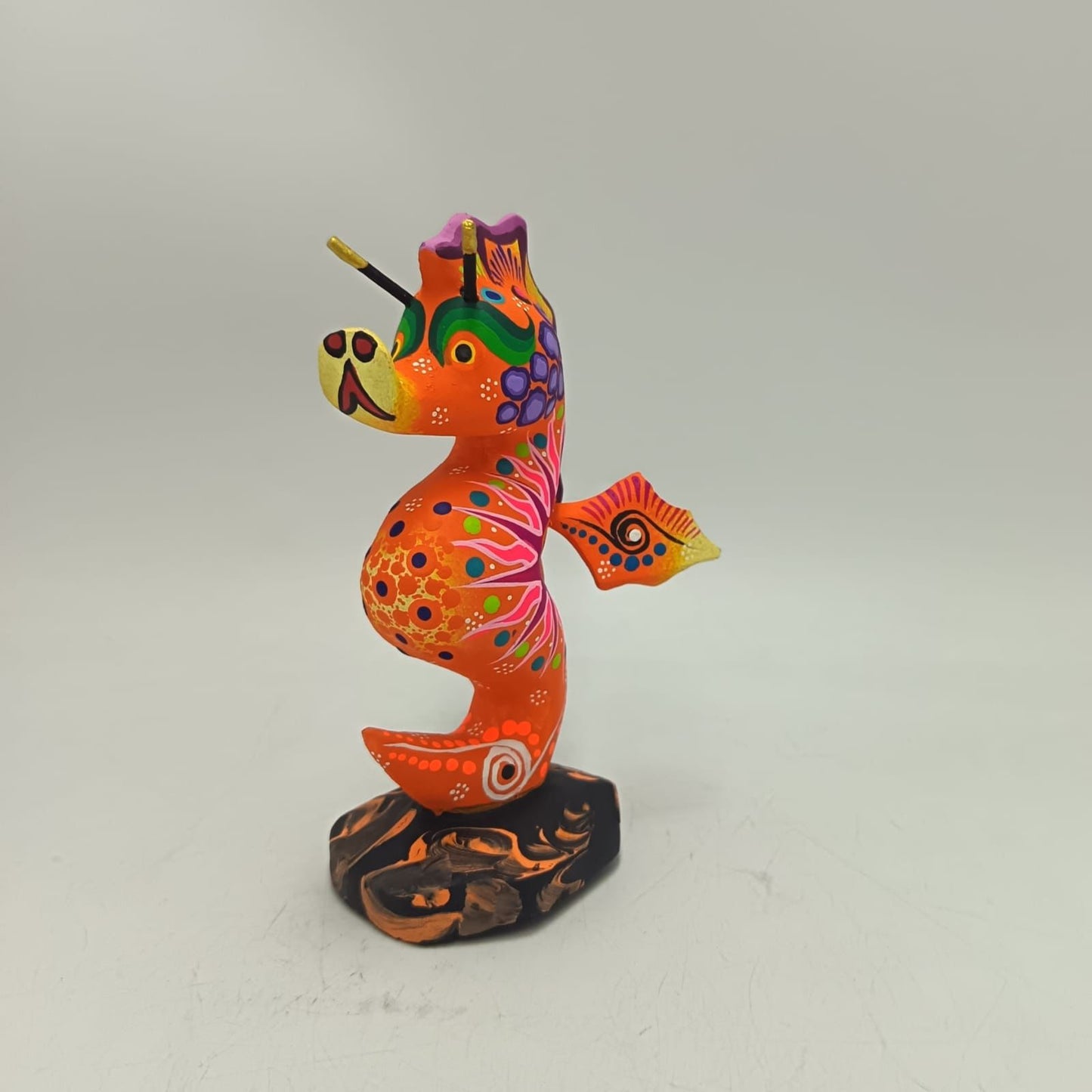 Oaxacan Wood Carving Hand Made Sea Horse By Estudio 2403 PP9126