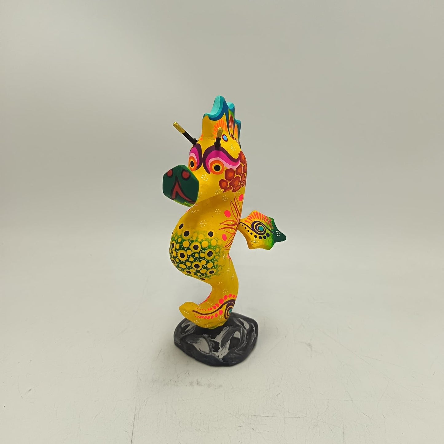 Oaxacan Wood Carving Hand Made Sea Horse By Estudio 2403 PP9135
