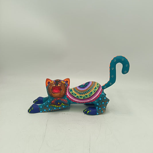 Oaxacan Wood Carving Hand Made Cat By Estudio 2403 PP9137