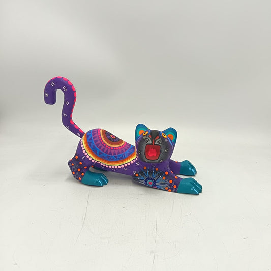 Oaxacan Wood Carving Hand Made Cat By Estudio 2403 PP9141