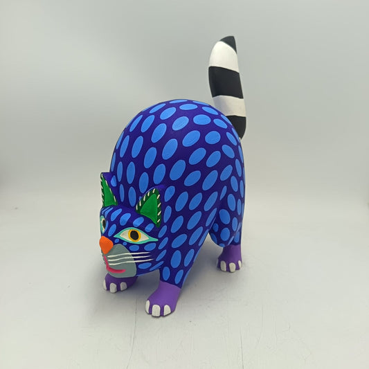 Oaxacan Wood Carving Hand Made, Cat By Armando Jimenez  PP9151