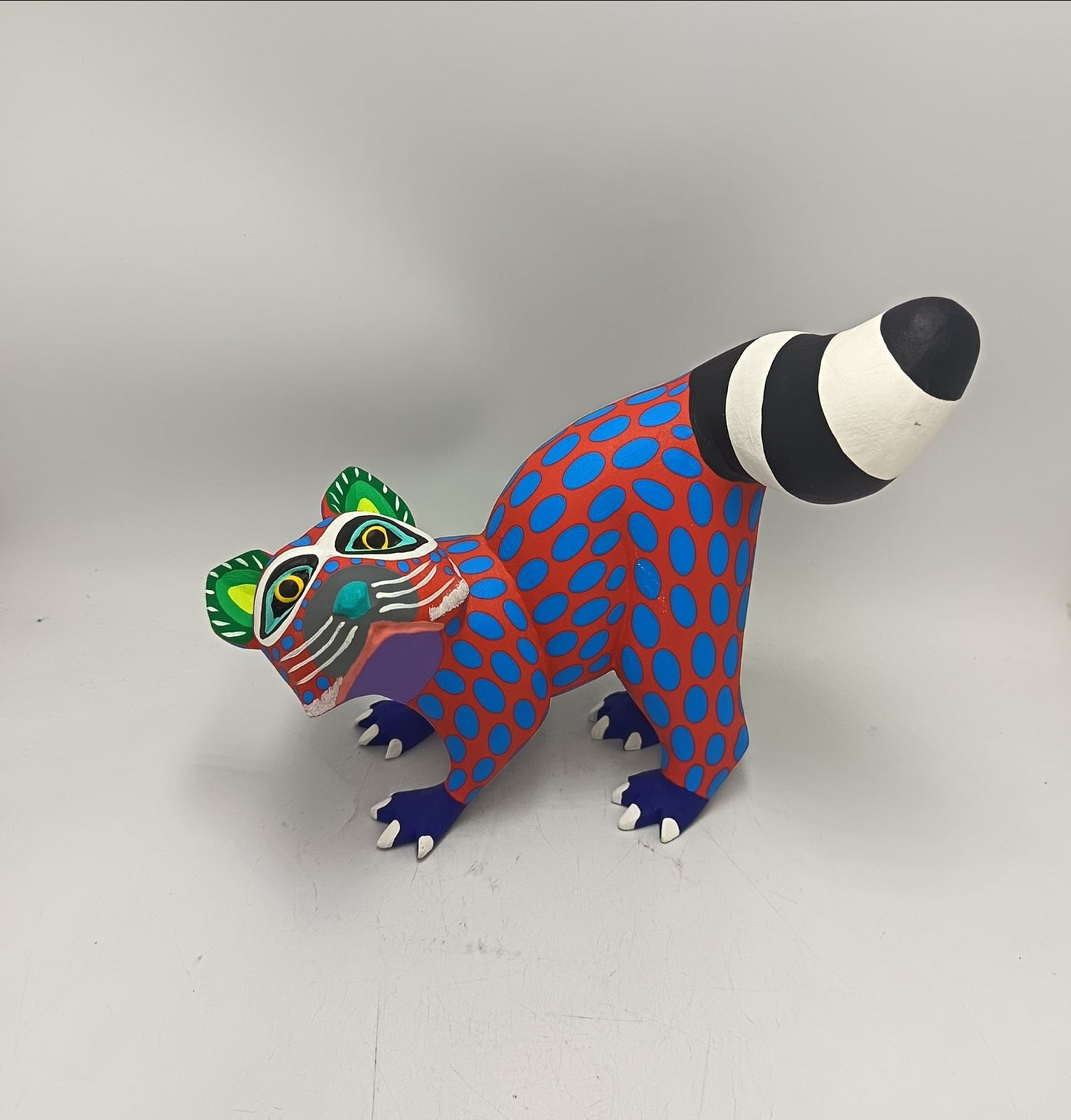 Oaxacan Wood Carving Hand Made, Racoon By Armando Jimenez PP9153