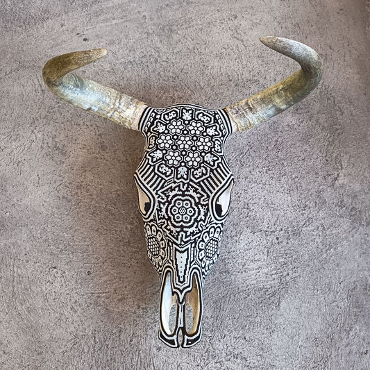 Huichol Bead Art Mexican Folk Art,  Bull Skull By Mayola Villa Lopez PP9187