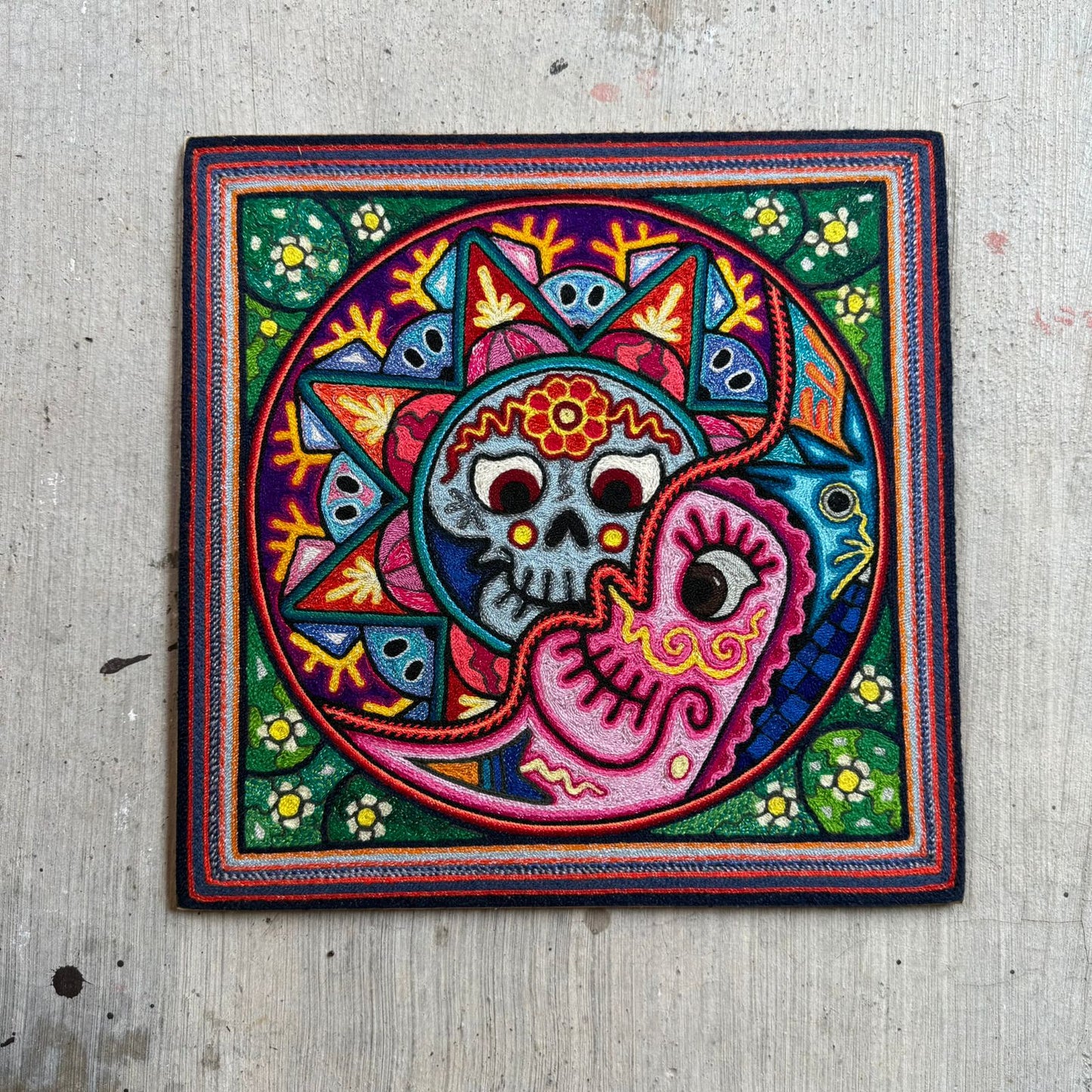 Mexican Folk Art Huichol Indian Yarn Painting by Luis Castro PP9255 Oaxaca