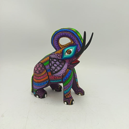 Mexican Oaxacan Wood Carving Elephant By Ivan Fuentes PP9356