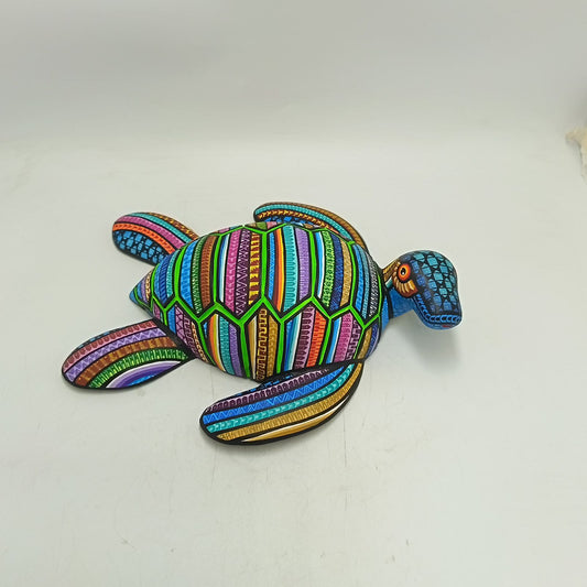 Mexican Oaxacan Wood Carving Turtle By Ivan Fuentes PP9359