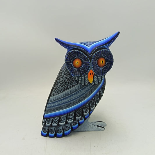 Mexican Oaxacan Wood Carving Owl By Julia Fuentes PP9416