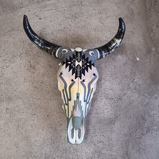 Mexican Folk Art Huichol Yarn Painting on Bull Skull By Alfredo Meraz Reyna PP9419