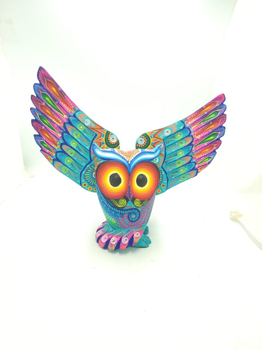 Oaxacan Wood Carving Hand Made Owl By Cesar Melchor Ojeda PP9439