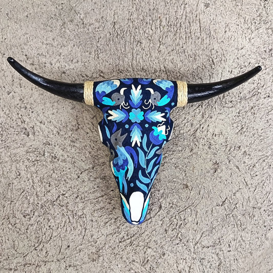Mexican Folk Art Huichol Yarn Painting on Bull Skull By Alfredo Meraz Reyna PP9497