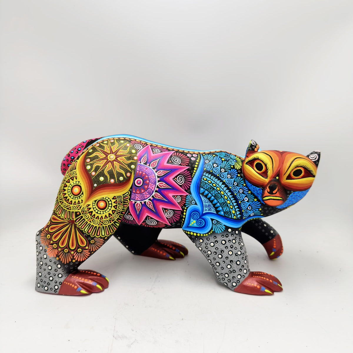 Mexican Folk Art Oaxacan Wood Carving Alebrije Hand Made, Bear By Luis Sosa PP9595