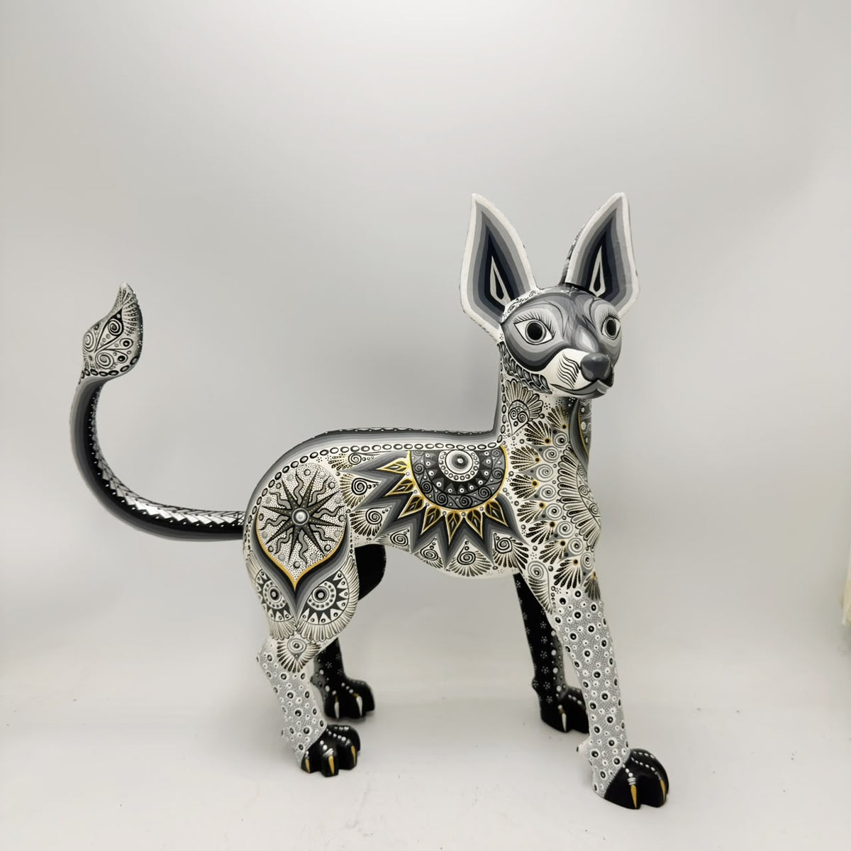 Mexican Folk Art Oaxacan Wood Carving Alebrije Hand Made, Dog By Luis Sosa PP9602