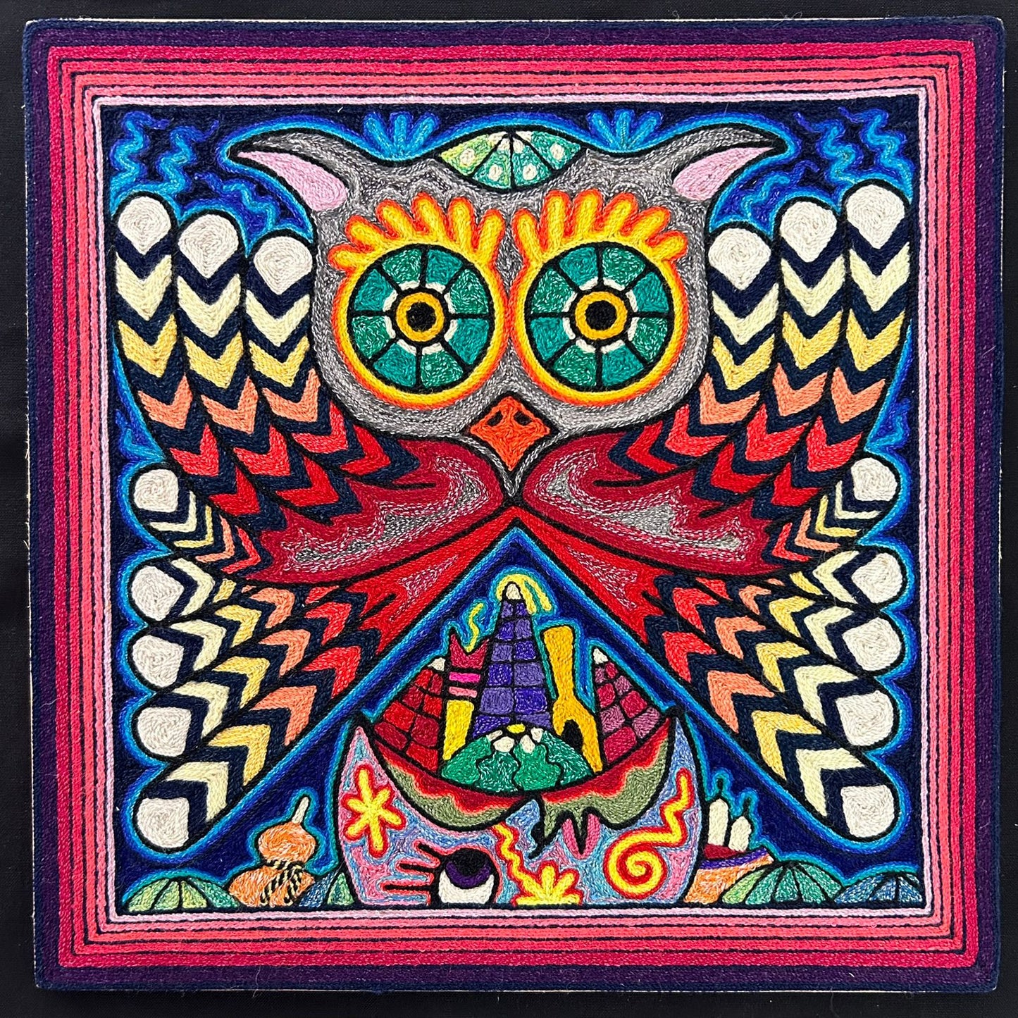 Paint Yarn  huichol Indian Yarn, Painting by Luis Castro PP7156