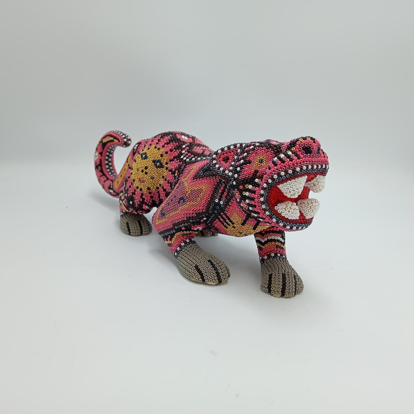 Mexican Folk Art Huichol Beaded Jaguar by Isandro Villa Lopez PP7201