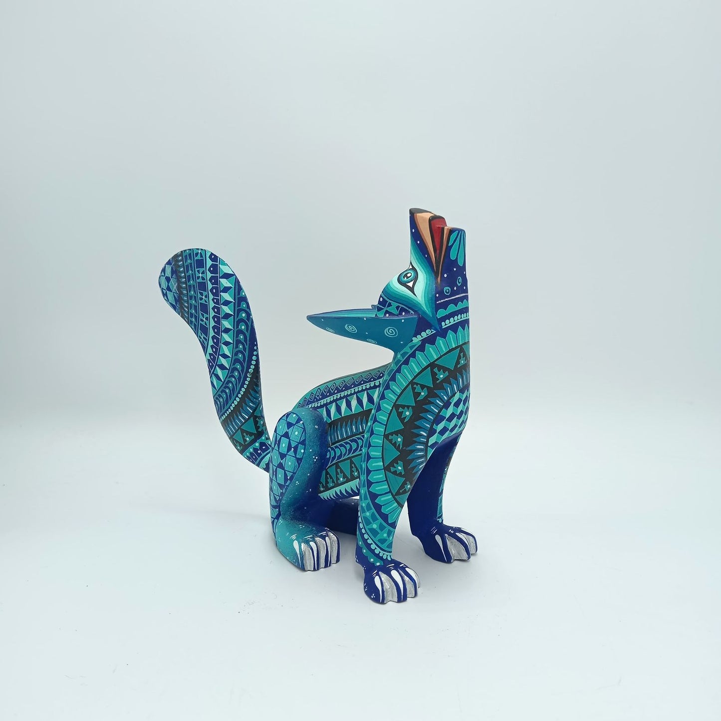 Mexican Oaxacan Wood Carving Coyote By Ivan Fuentes PP7292