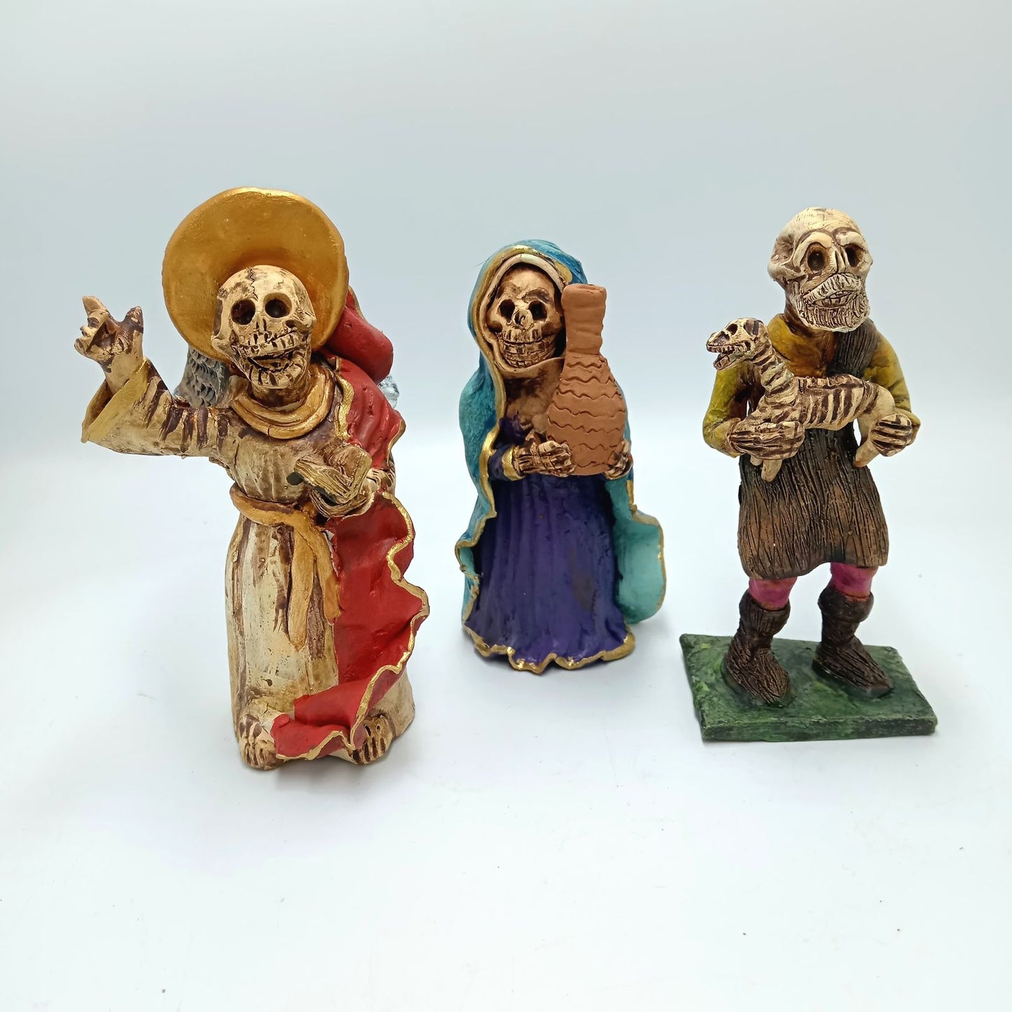 Extraordinary Hand made Painted Nativity Set By Demetrio Aguilar PP7507