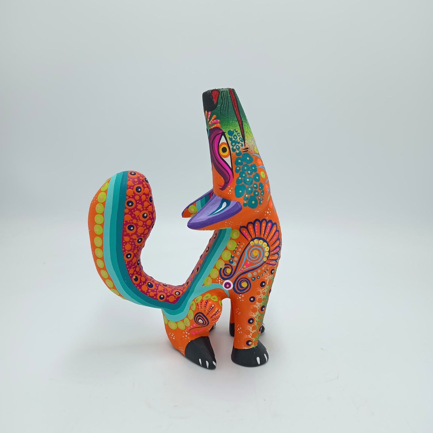 Oaxacan Wood Carving Mexican Folk Art Hand Made, Coyote By César Melchor Ojeda PP7595