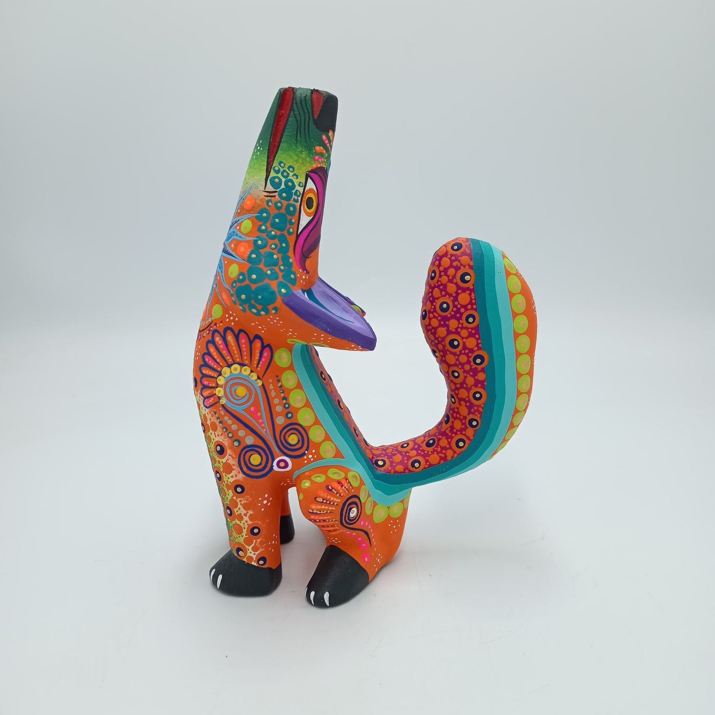 Oaxacan Wood Carving Mexican Folk Art Hand Made, Coyote By César Melchor Ojeda PP7595