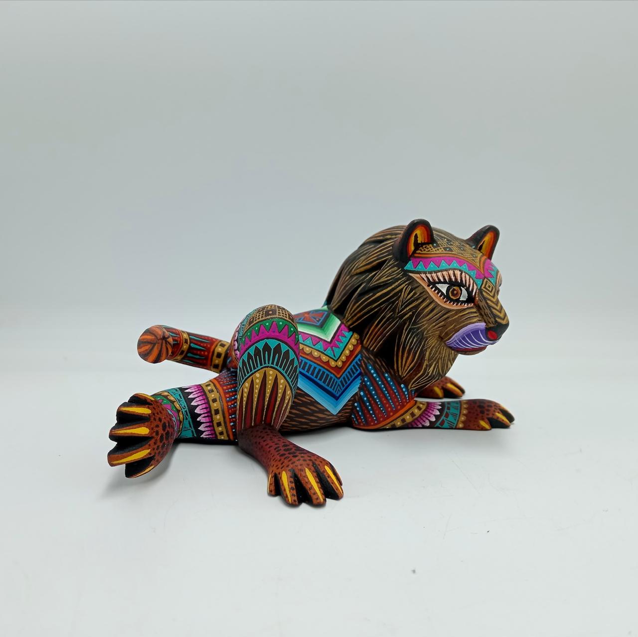 Mexican Oaxacan Wood Carving Leon By Julia Fuentes PP7615