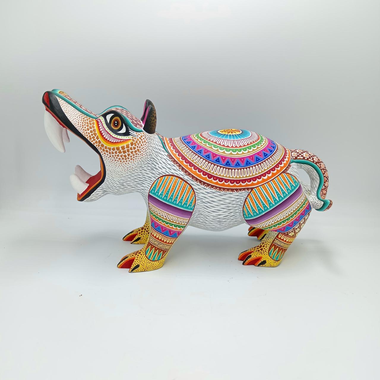 Mexican Oaxacan Wood Carving Hippopotamus By Julia Fuentes PP7622