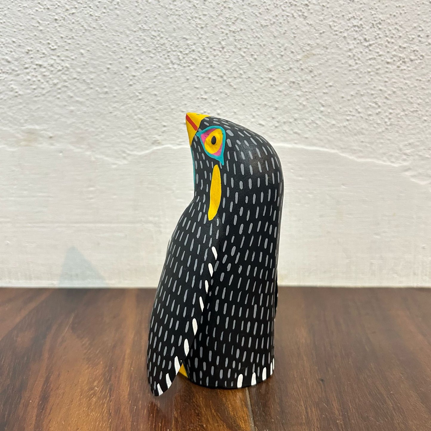 Wood Carving Hand Made Penguin By Armando Jimenez PP7713